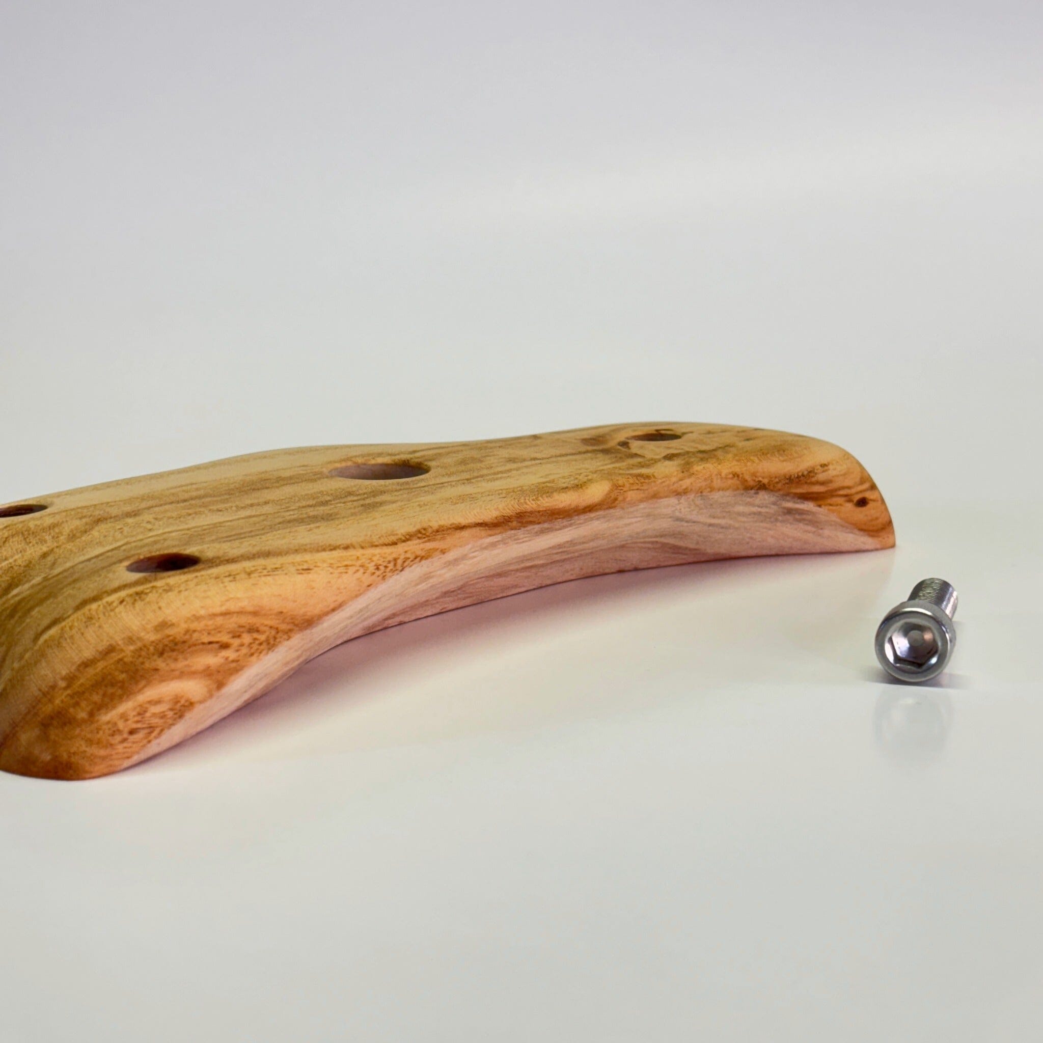 30mm Finger Bucket Holds Ground Up Grips