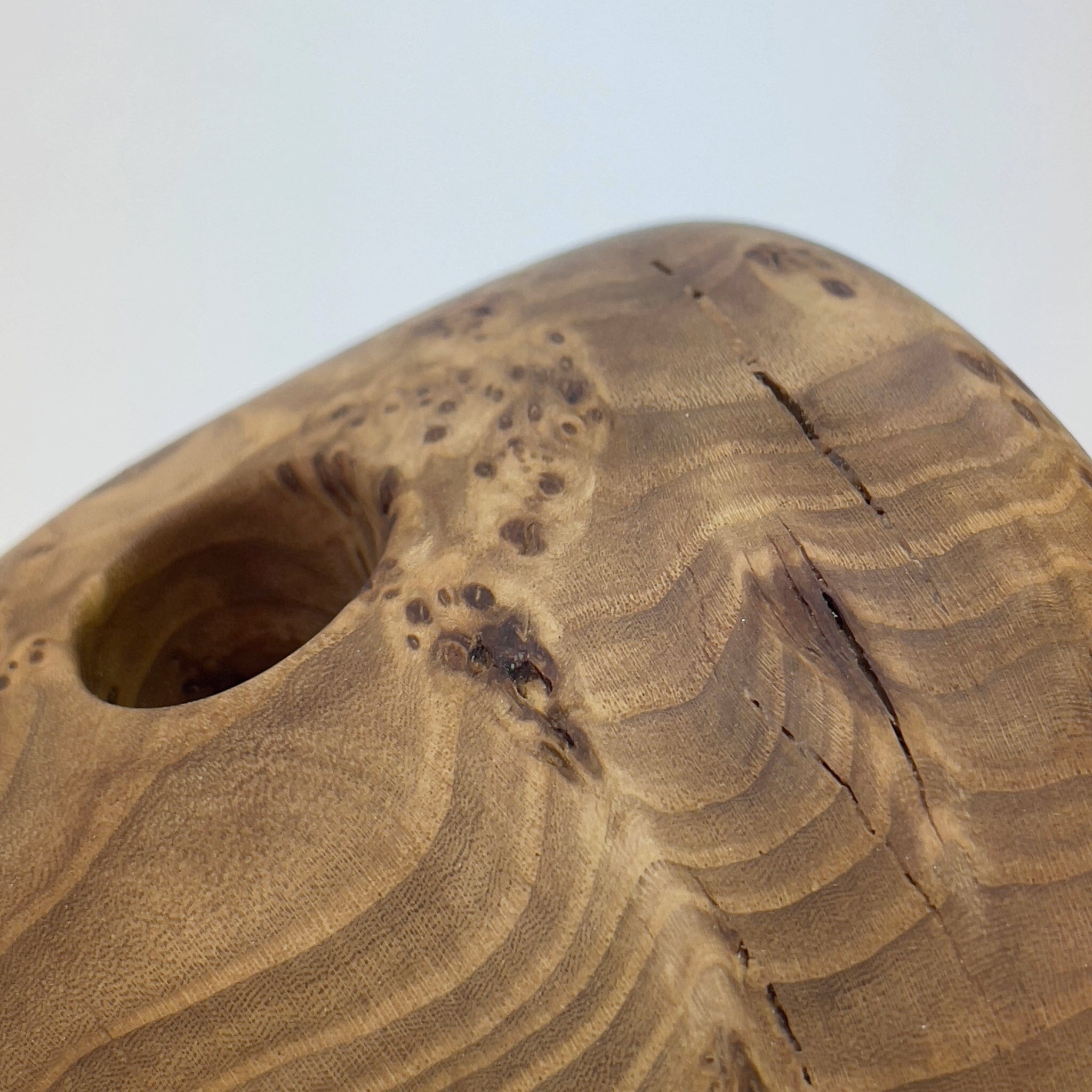 Burl Tea Pot Jug Holds Ground Up Grips