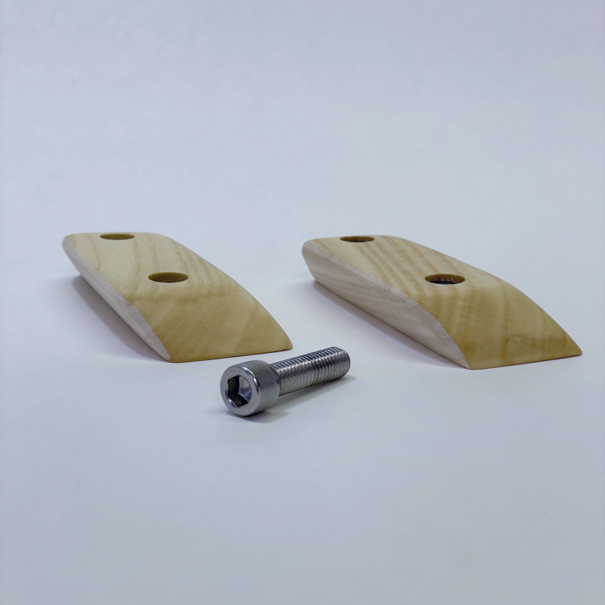 Classic Trio Holds Ground Up Grips