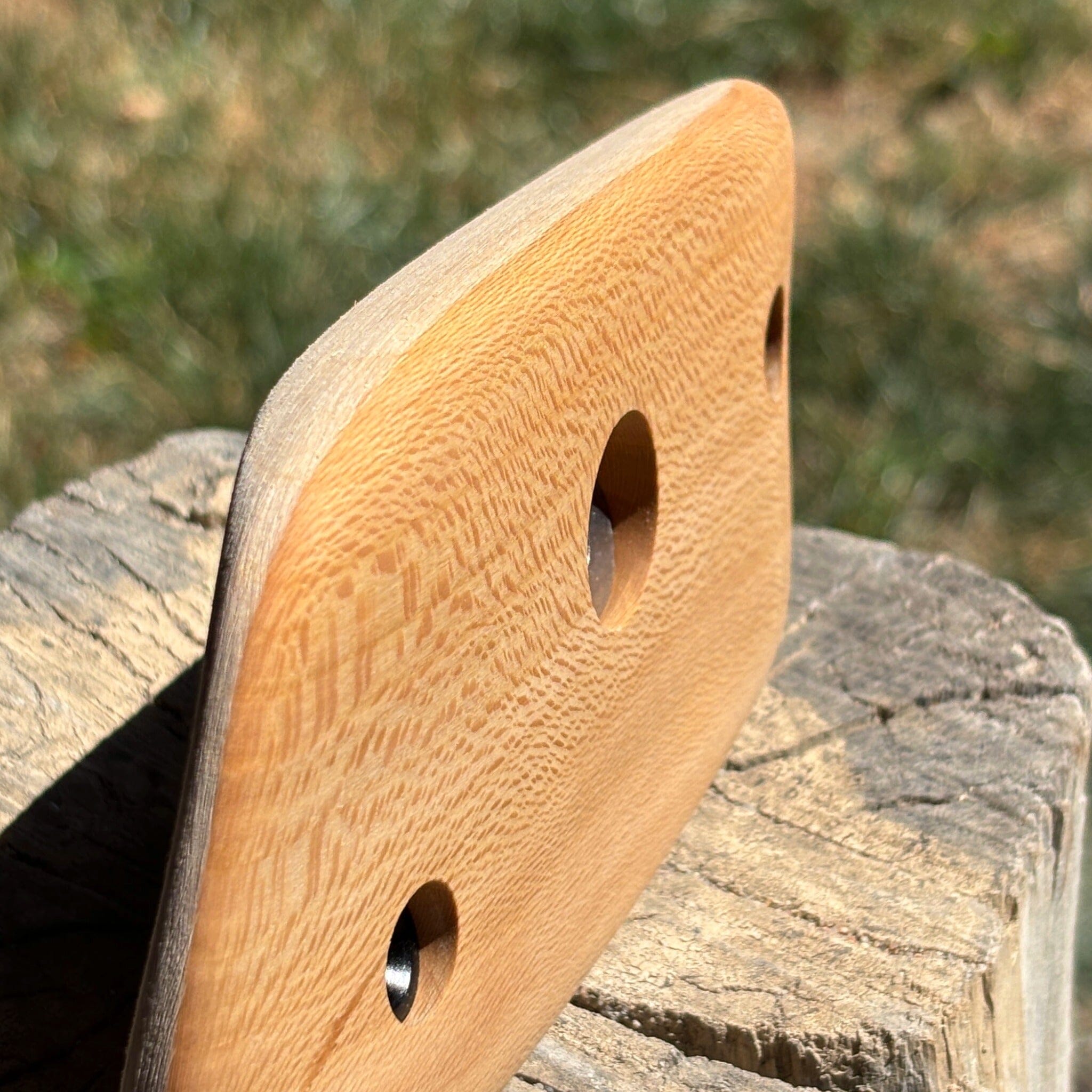 Fat Edges Holds Ground Up Grips