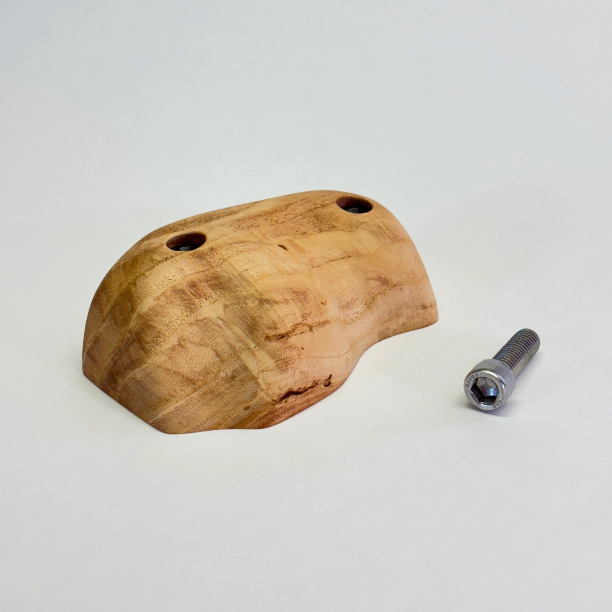 Honey Locust Bar Holds Ground Up Grips