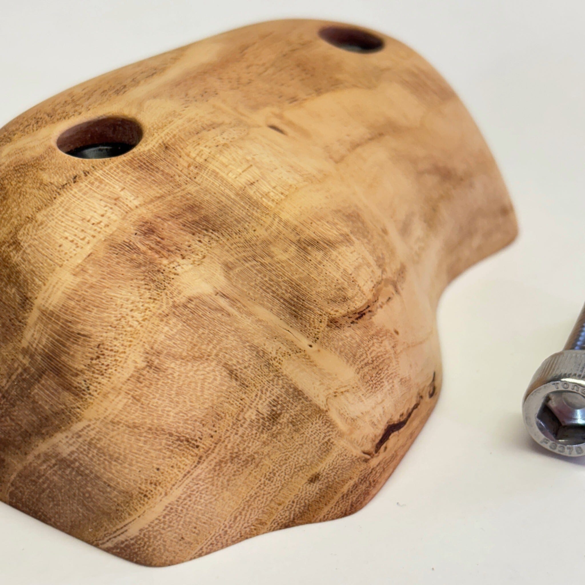 Honey Locust Bar Holds Ground Up Grips