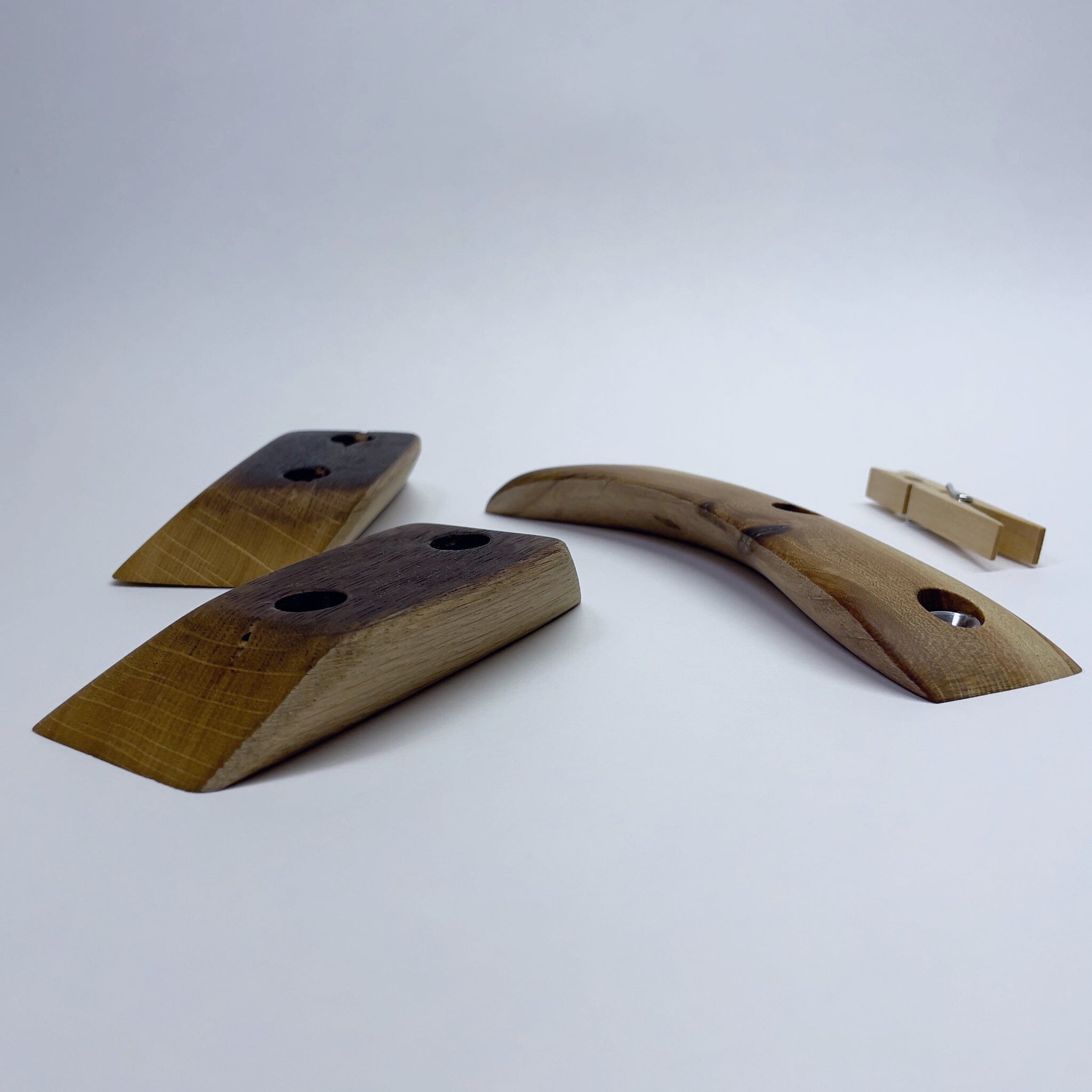 Incut Trio Holds Ground Up Grips