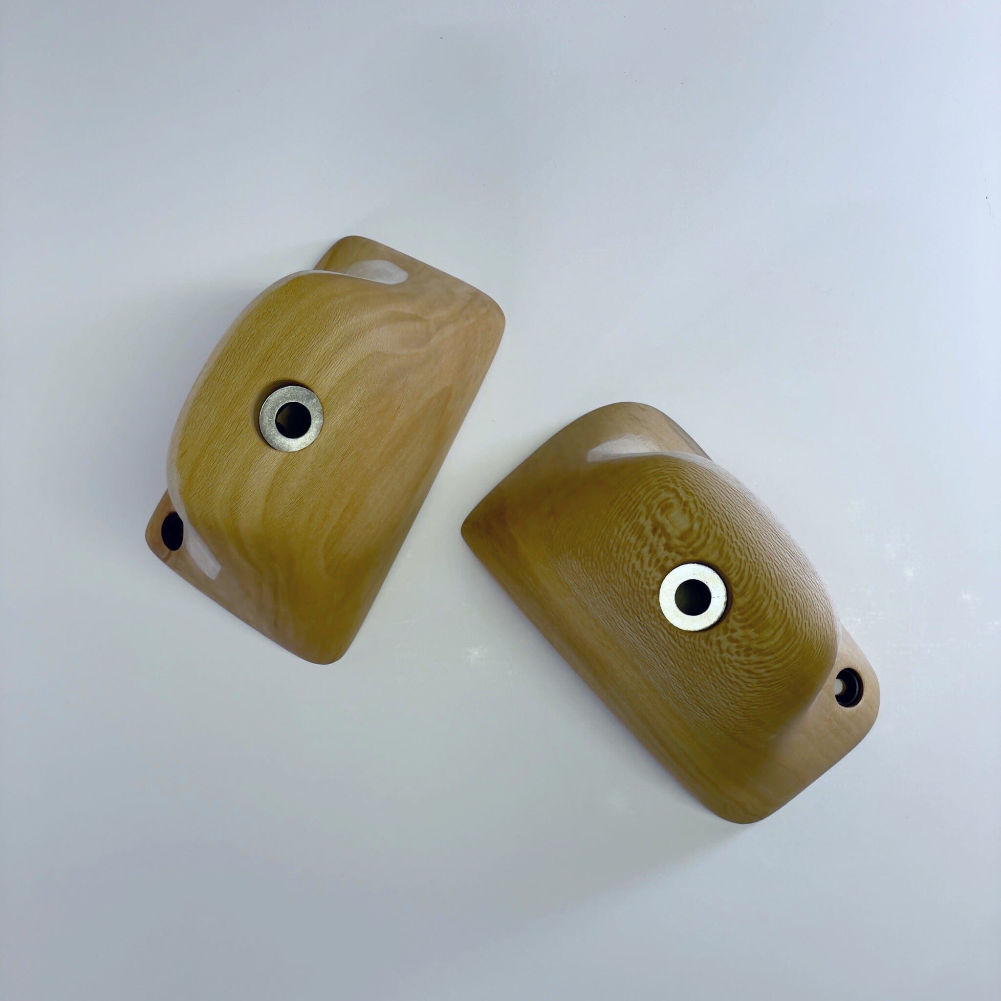 Kareems Holds Ground Up Grips