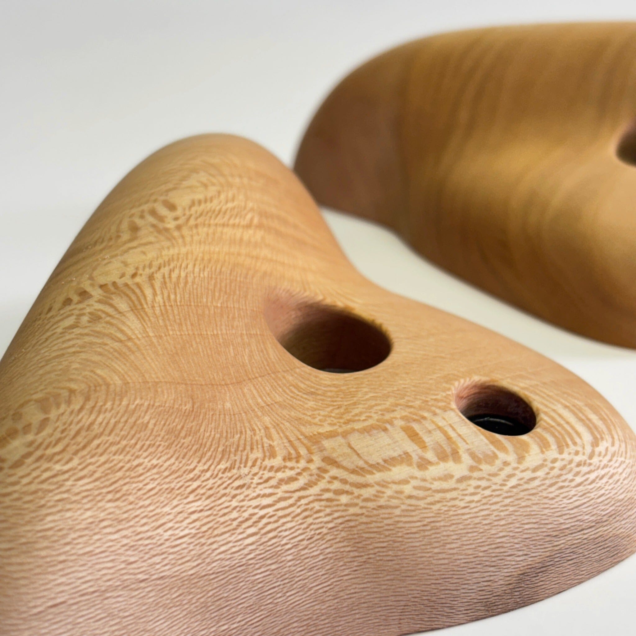 Lipped Jugs Holds Ground Up Grips