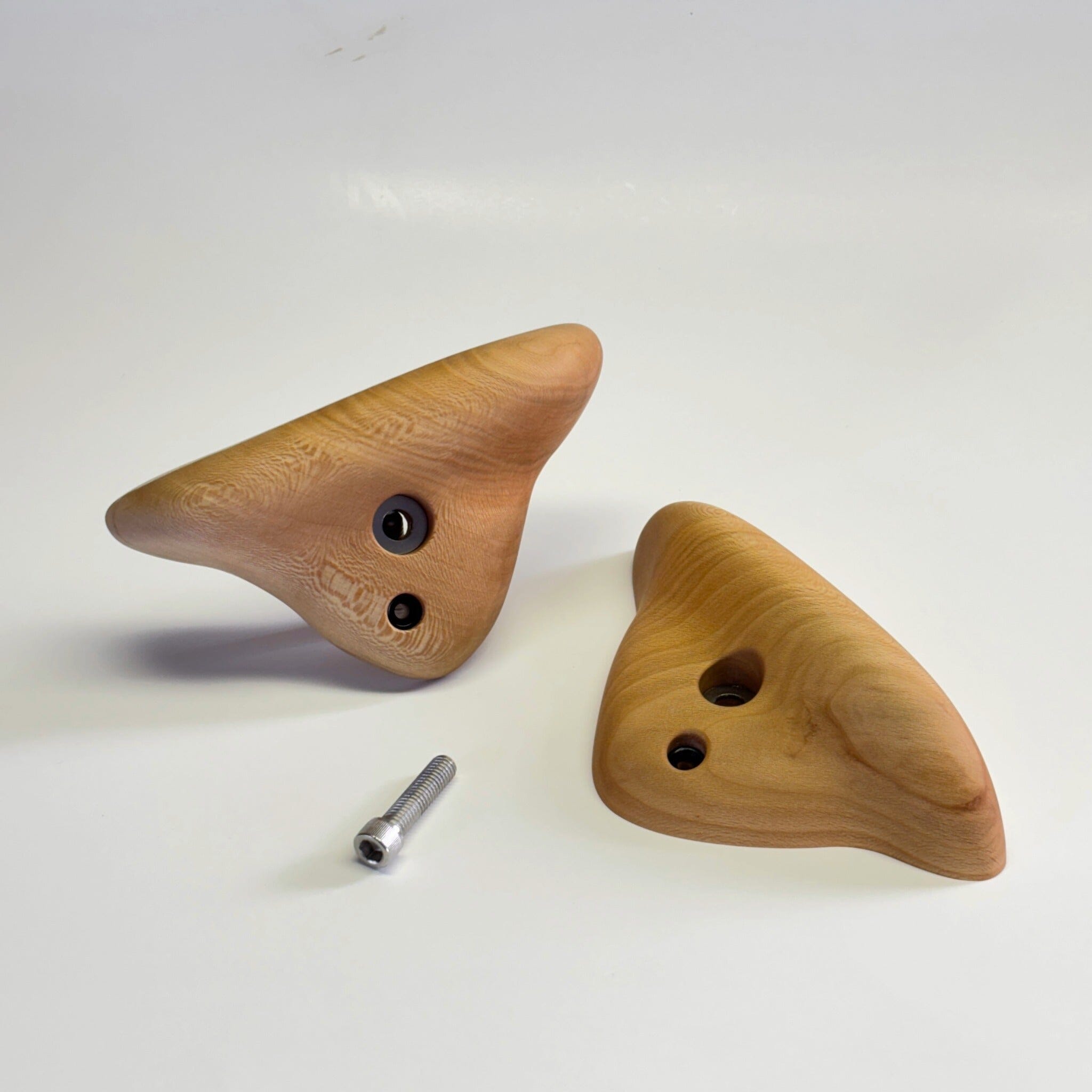 Lipped Jugs Holds Ground Up Grips