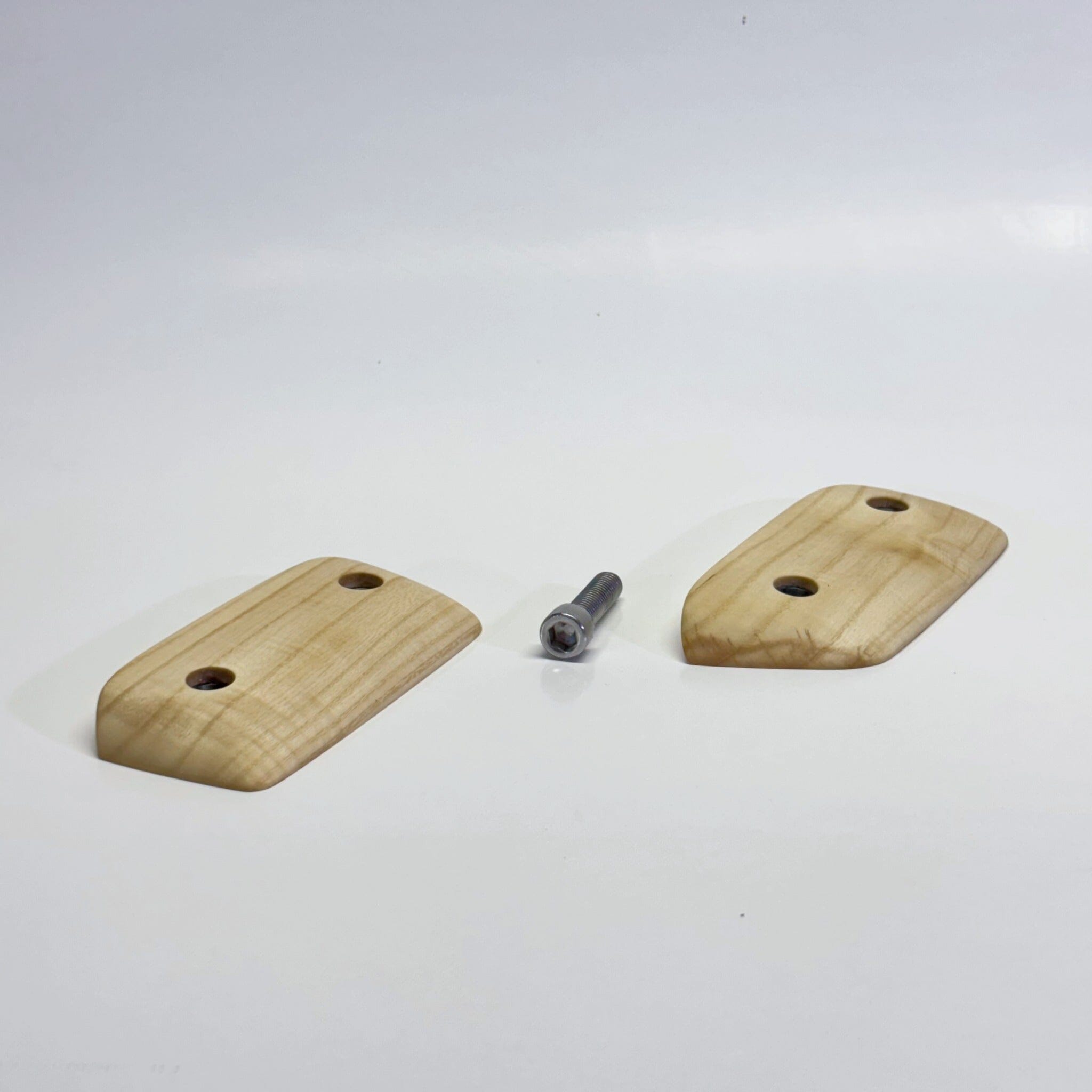 Thin Wafers Holds Ground Up Grips