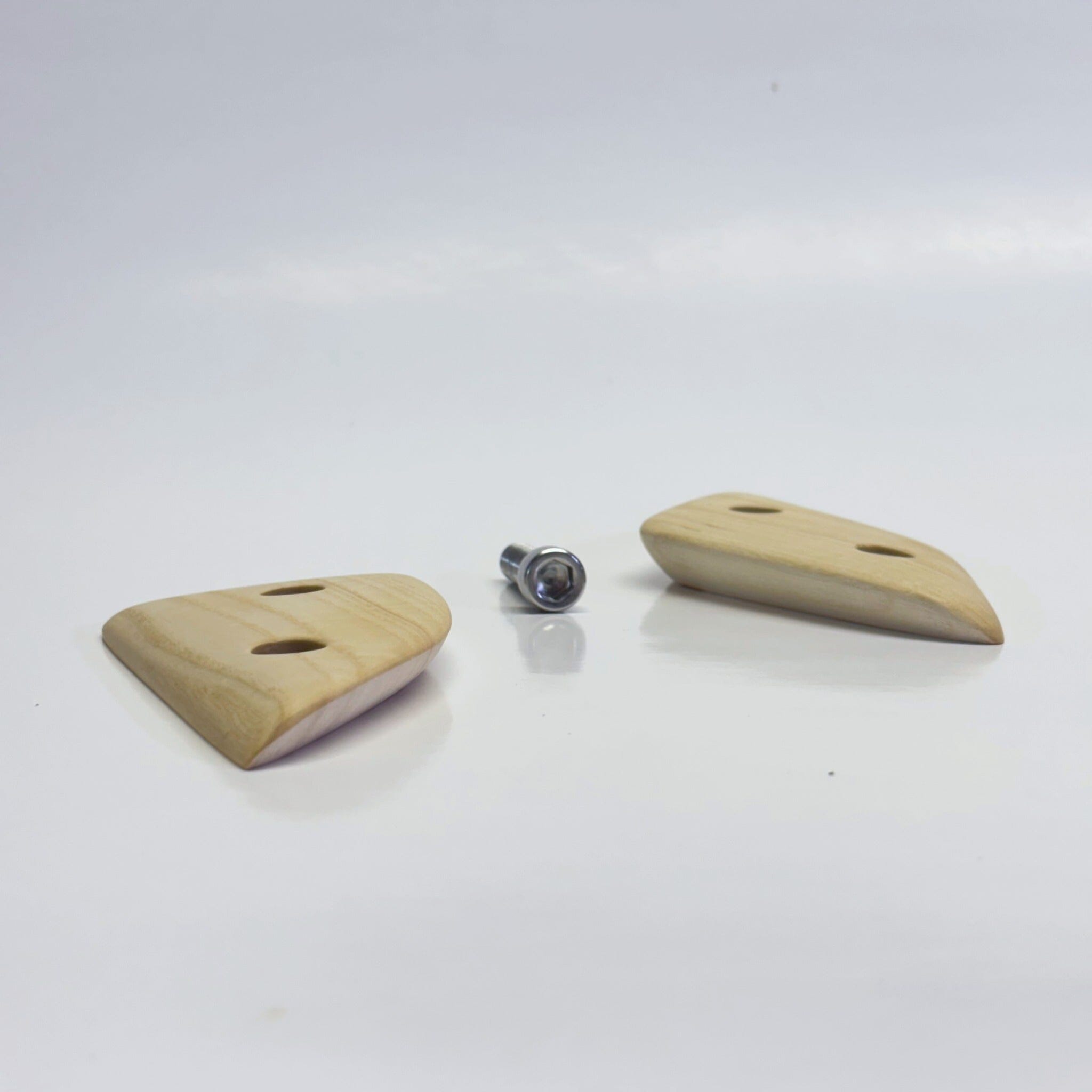 Thin Wafers Holds Ground Up Grips