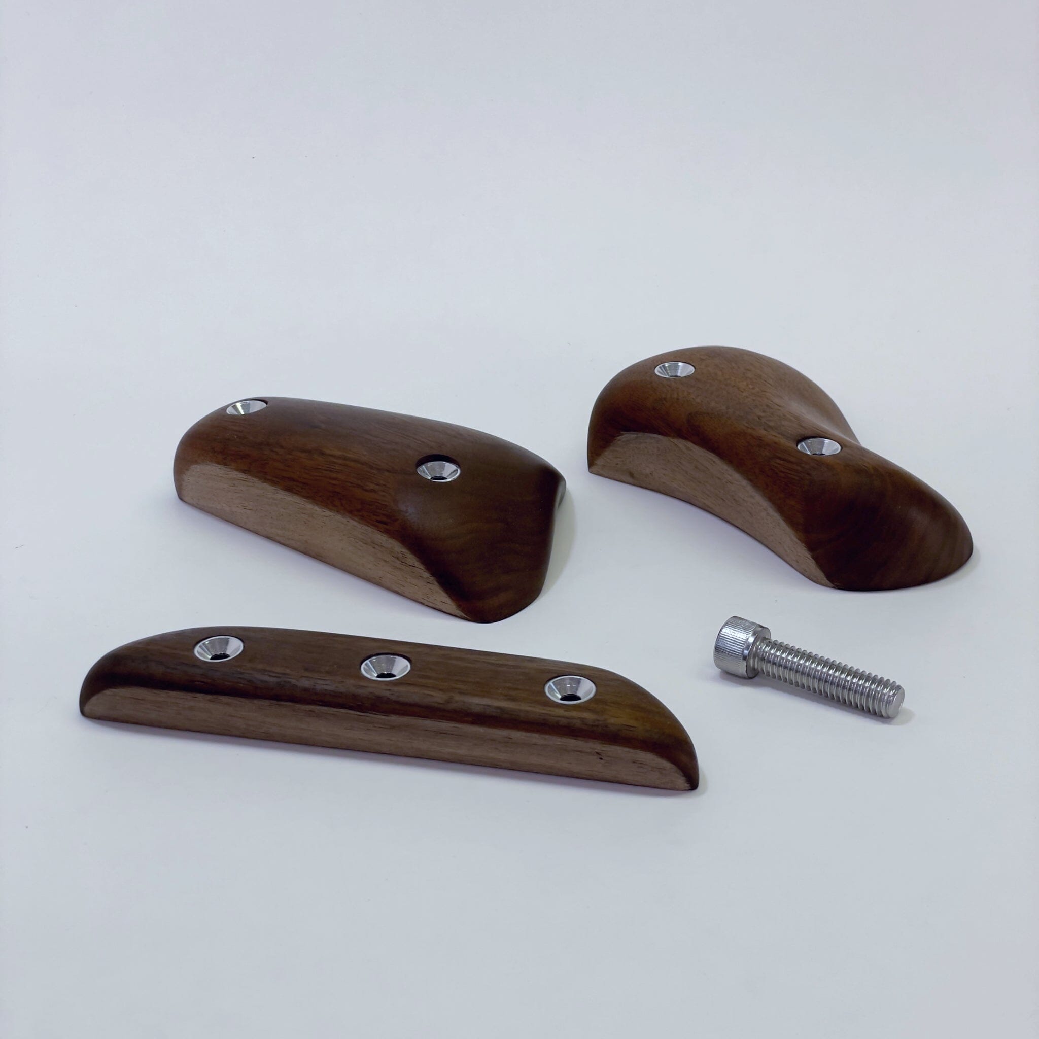 Tough Trio Holds Ground Up Grips