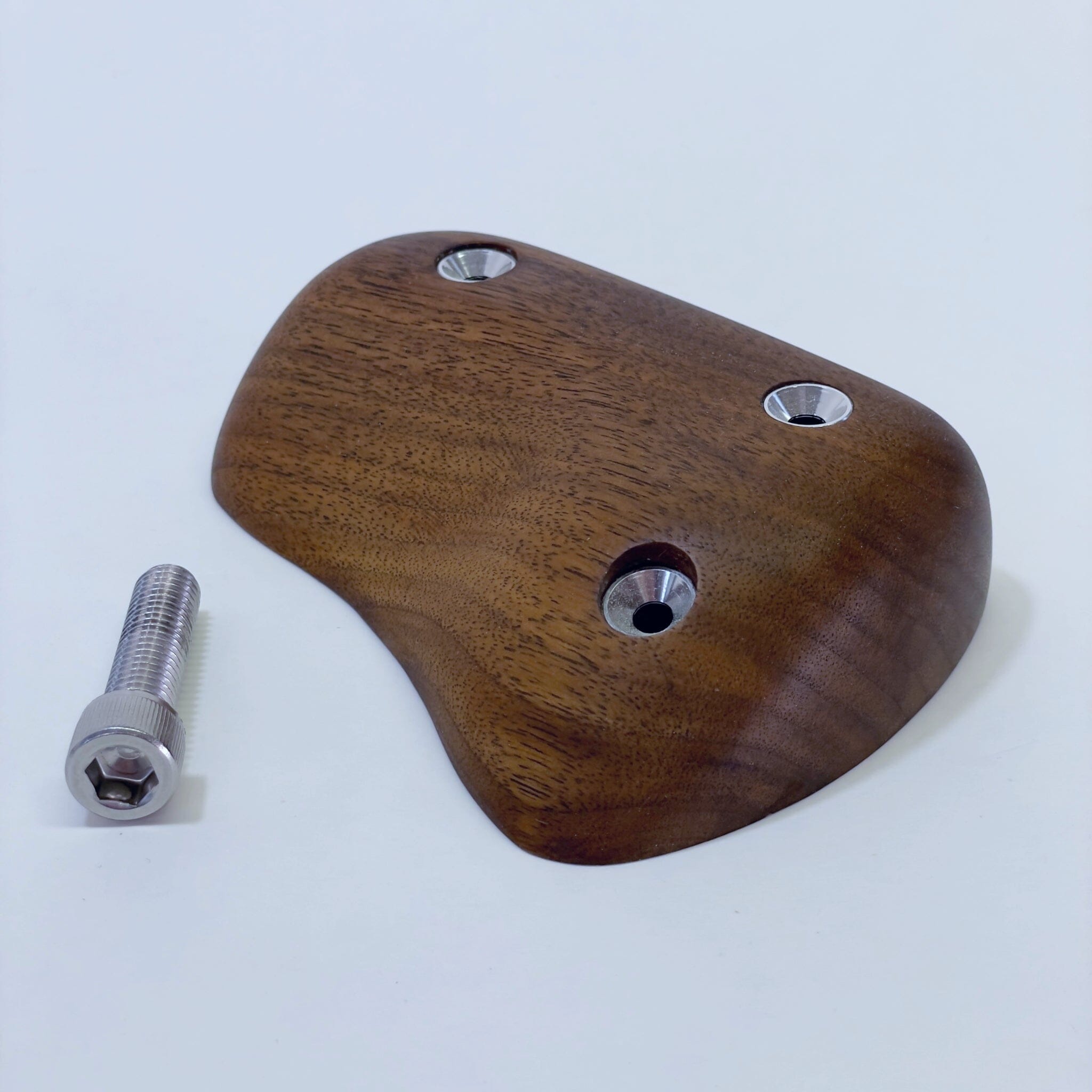 Tough Trio Holds Ground Up Grips