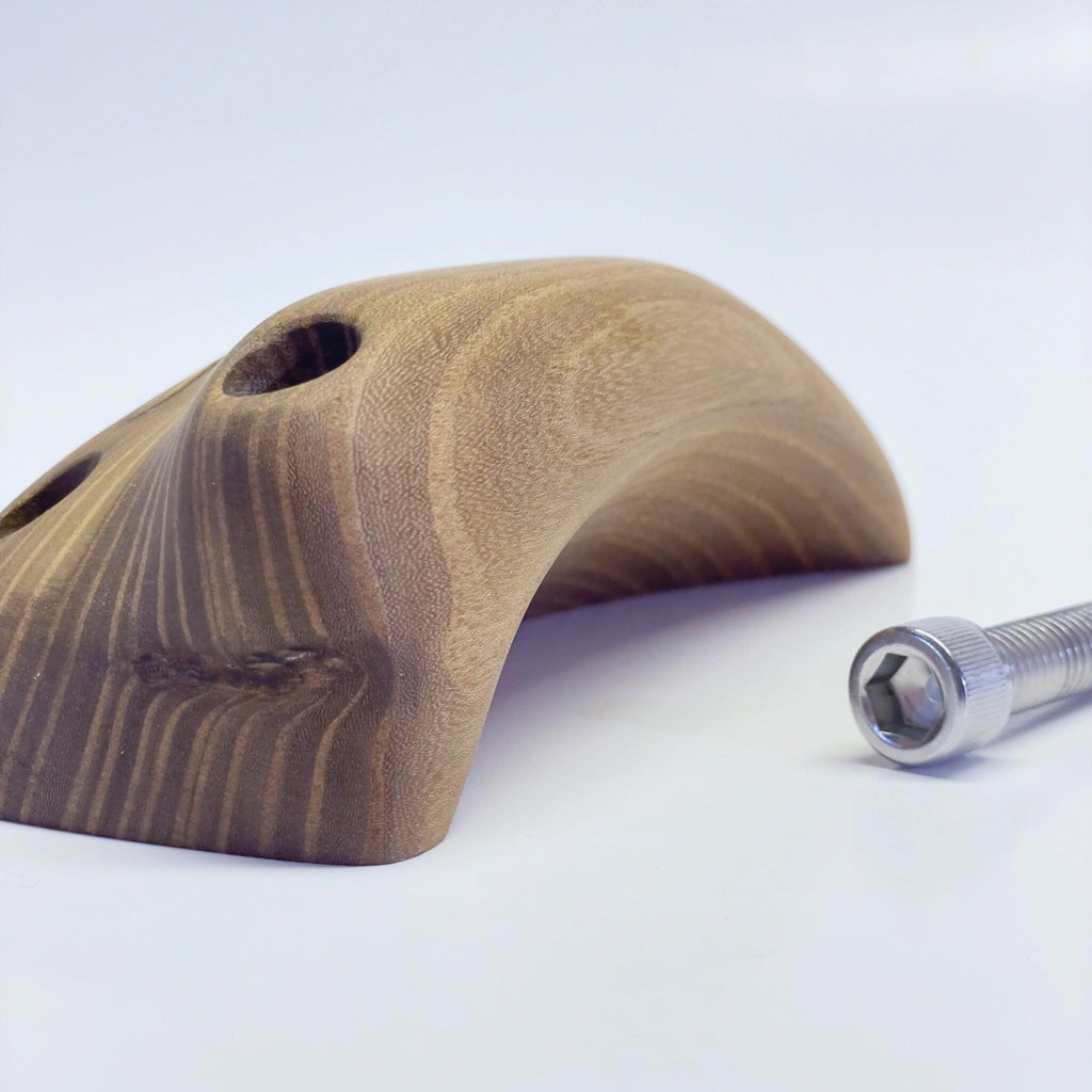 Elm Jug Holds Ground Up Grips 