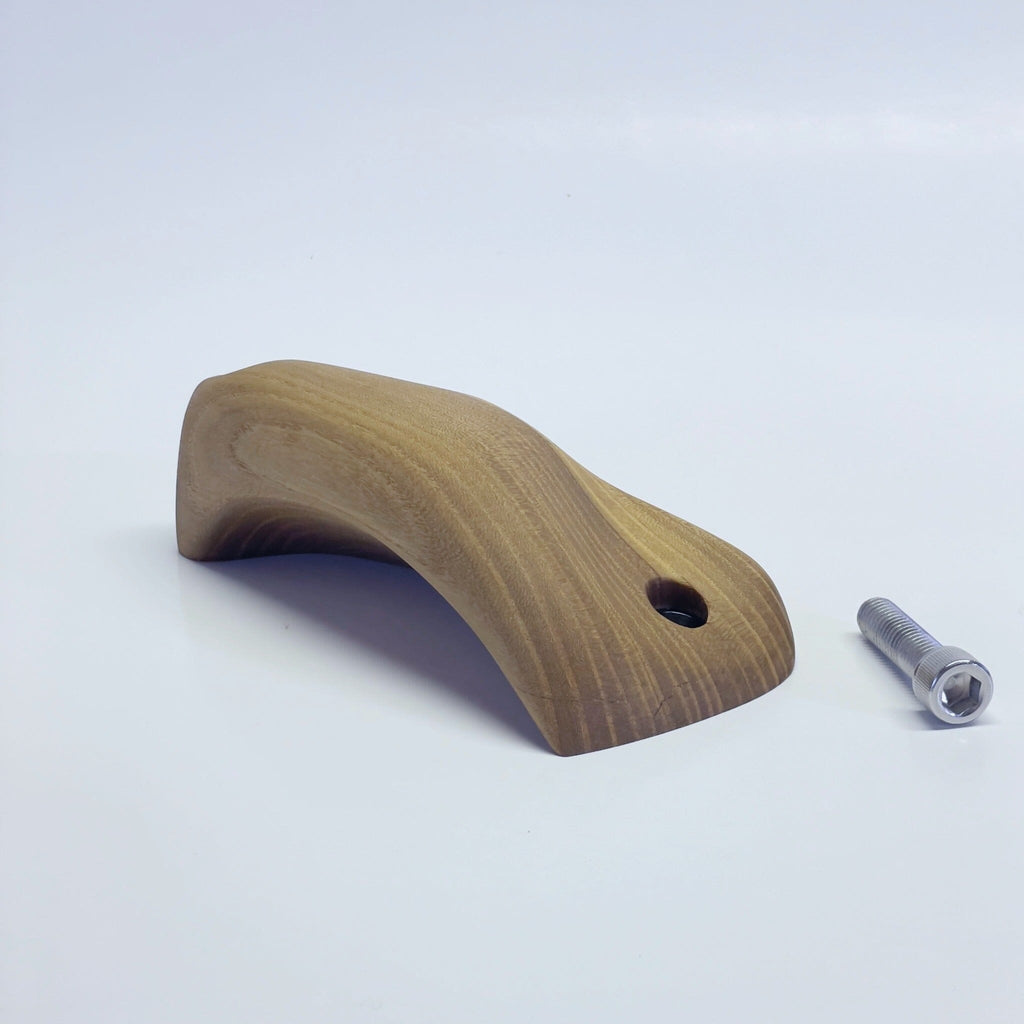 Elm Jug Holds Ground Up Grips 