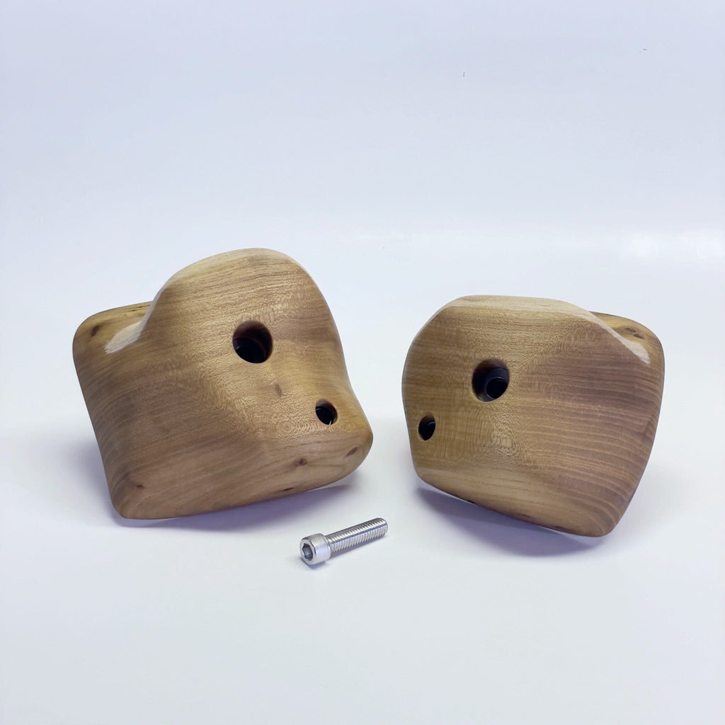 Elm Kareems Holds Ground Up Grips 