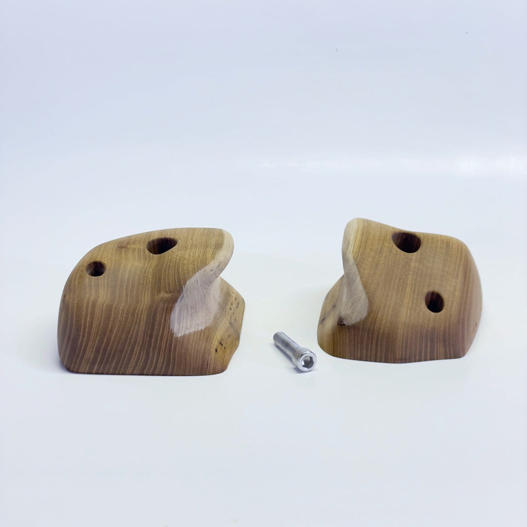 Elm Kareems Holds Ground Up Grips 