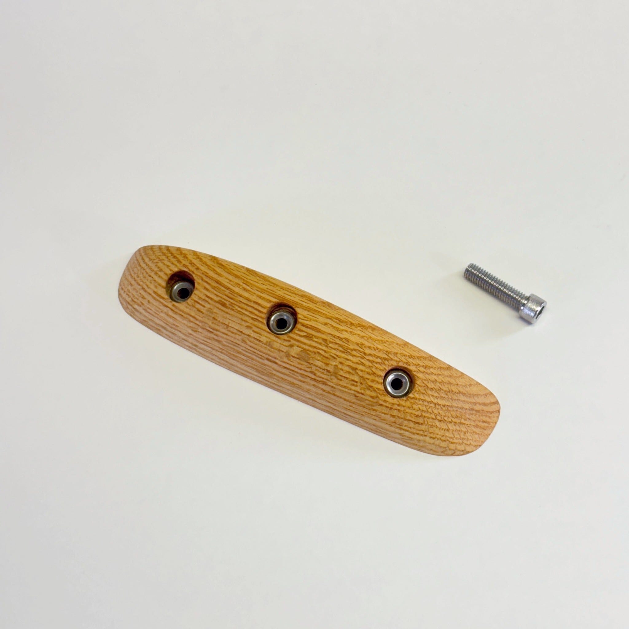 Flat Bar Holds Ground Up Grips 