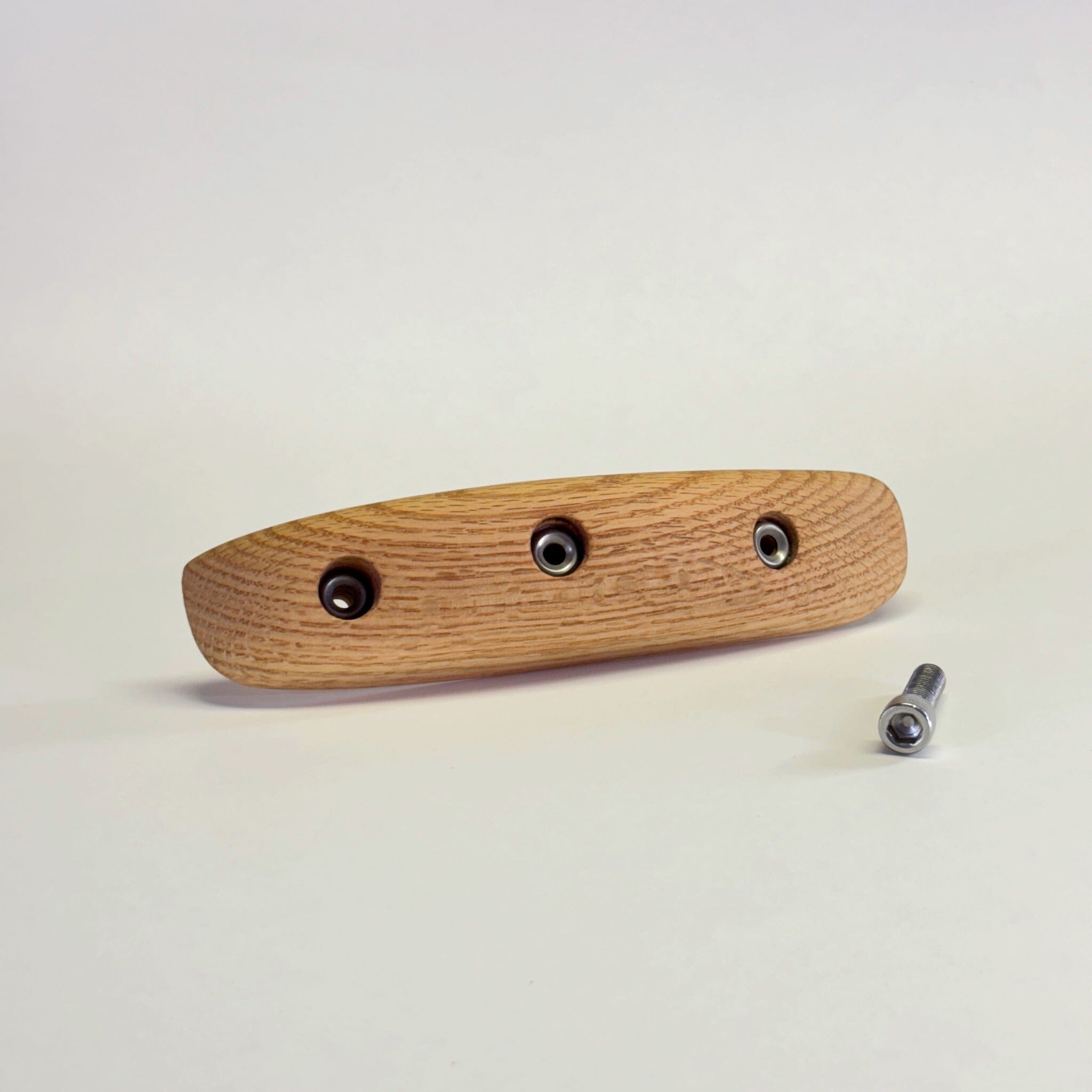 Flat Bar Holds Ground Up Grips 