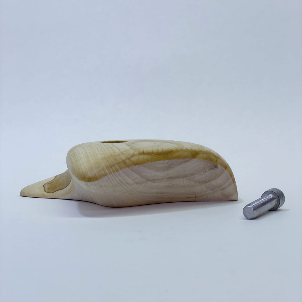 The Horatio Jug Holds Ground Up Grips 