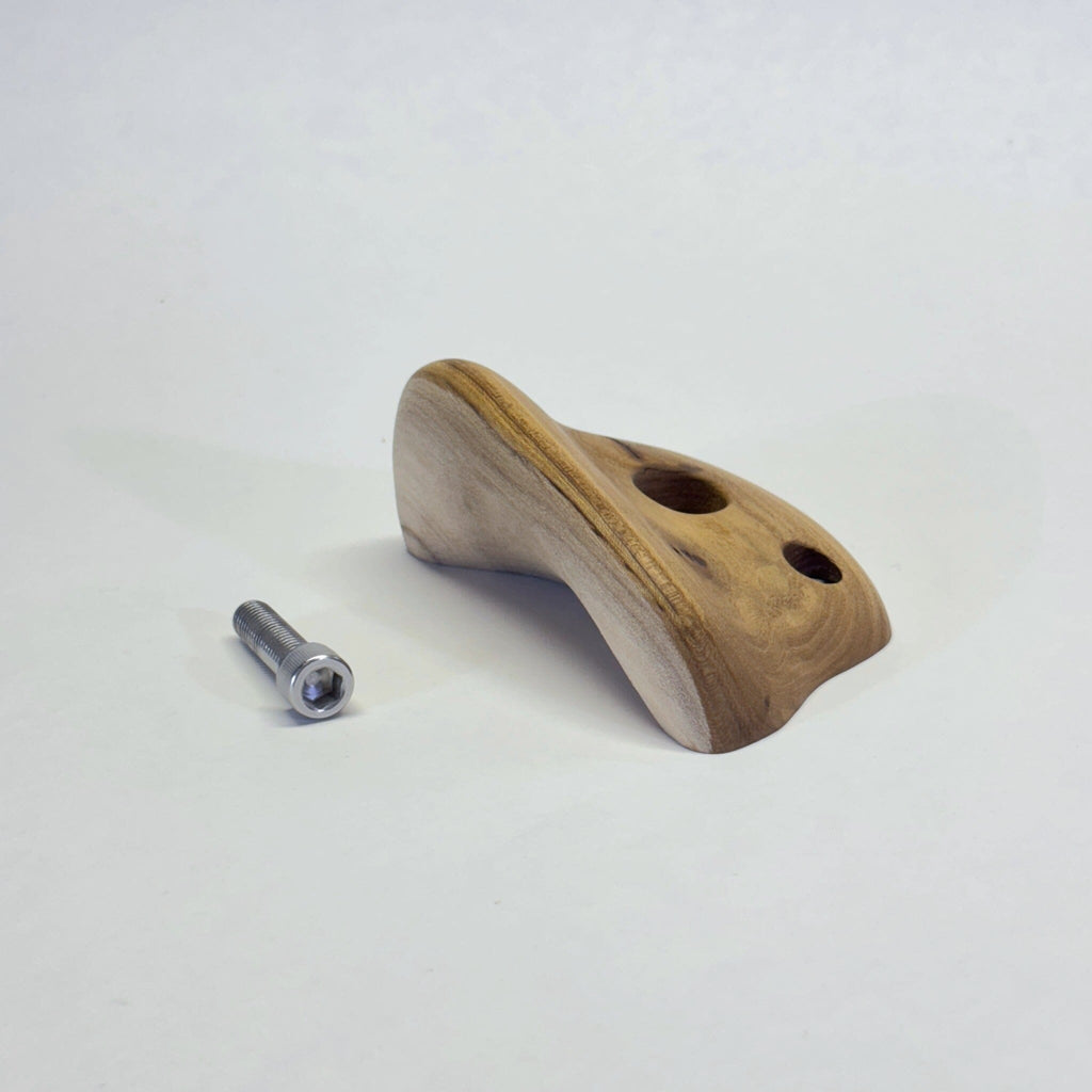 Thicc Lip Holds Ground Up Grips 